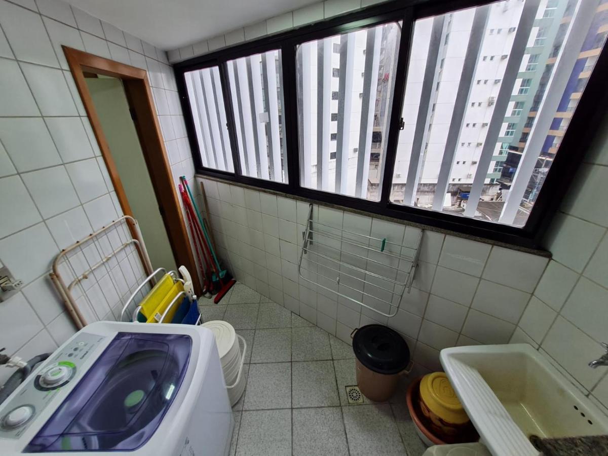 Apt Encantador Centro Guarapari, Completo, 50 M Da Praia ภายนอก รูปภาพ