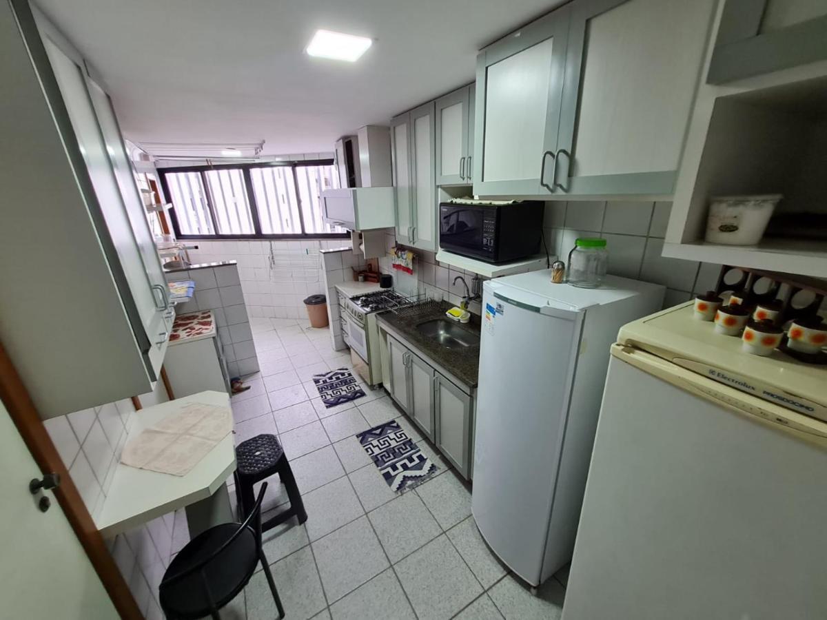 Apt Encantador Centro Guarapari, Completo, 50 M Da Praia ภายนอก รูปภาพ