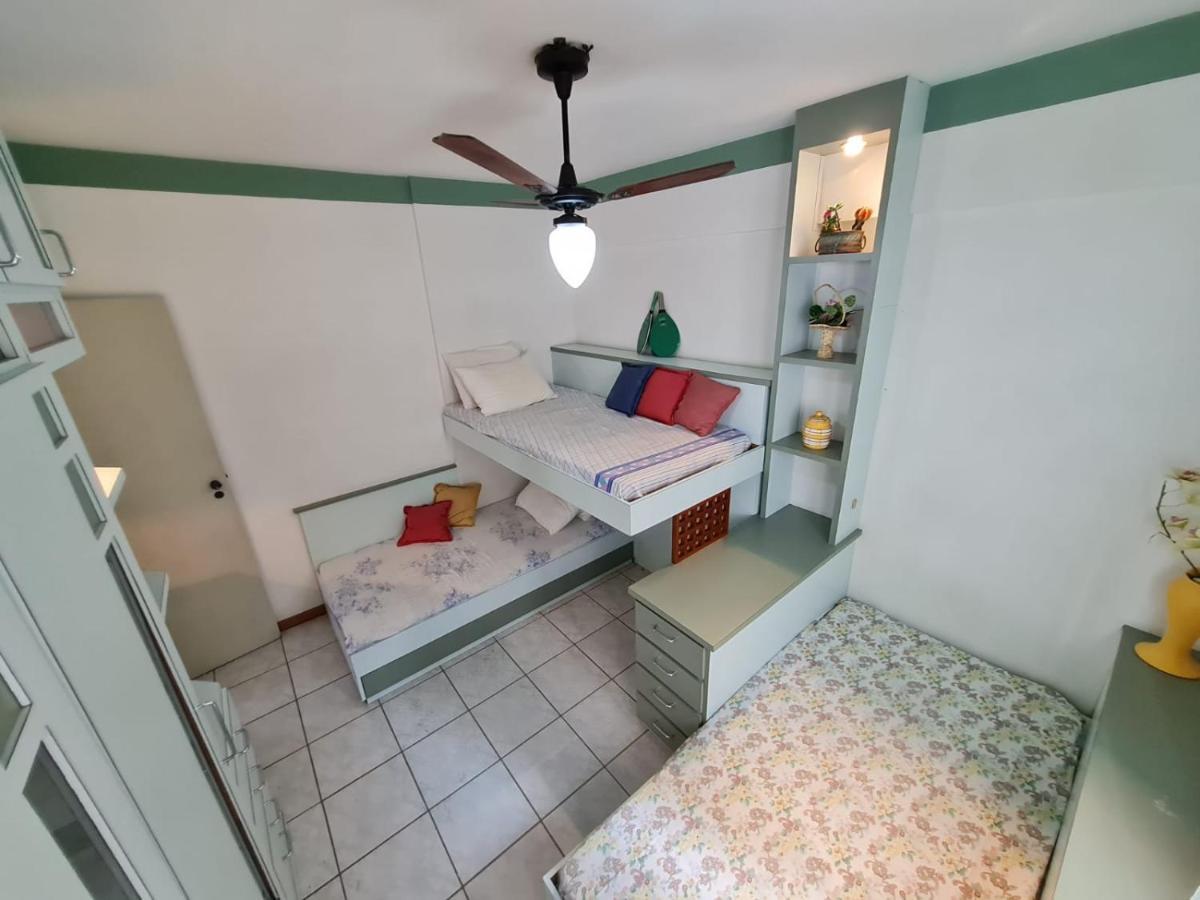 Apt Encantador Centro Guarapari, Completo, 50 M Da Praia ภายนอก รูปภาพ