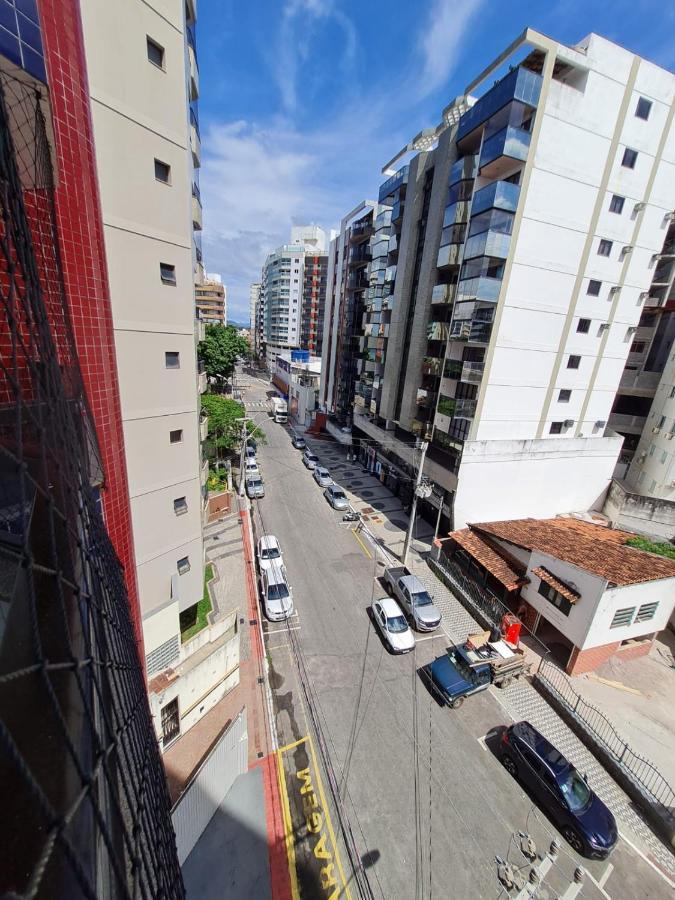 Apt Encantador Centro Guarapari, Completo, 50 M Da Praia ภายนอก รูปภาพ