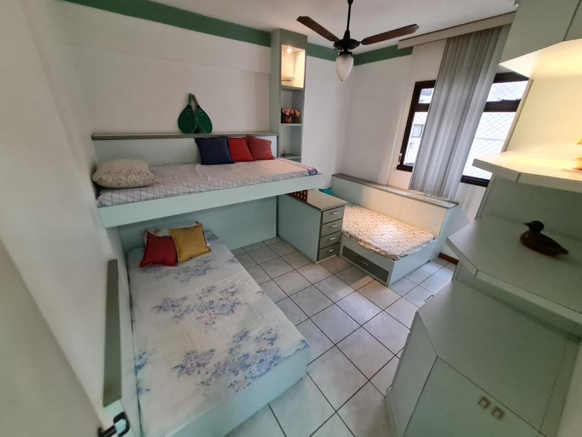 Apt Encantador Centro Guarapari, Completo, 50 M Da Praia ภายนอก รูปภาพ